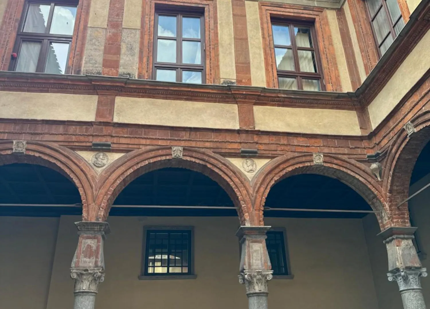 Apartment Real Duomo Palace Suite Milan Italy